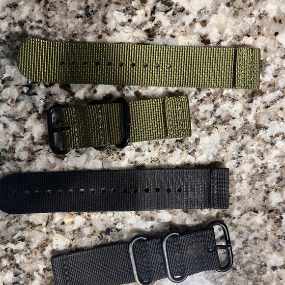 Suunto Core Black Red Edition - Picture 4 of 6